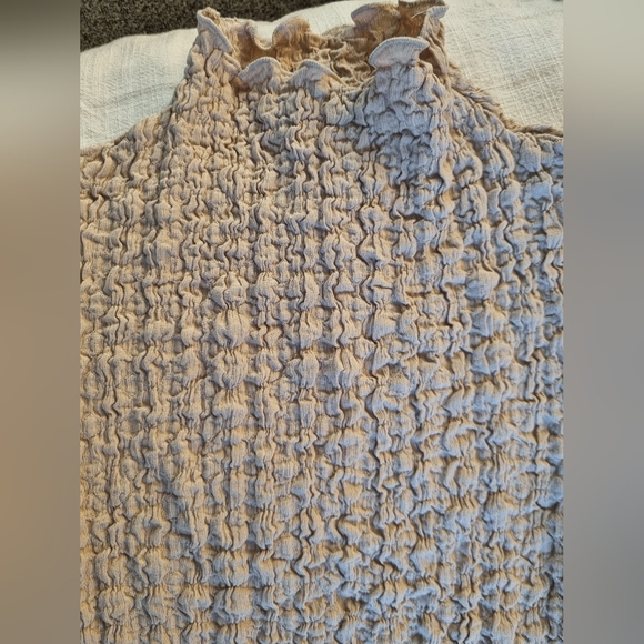 Top - Picture 4 of 4